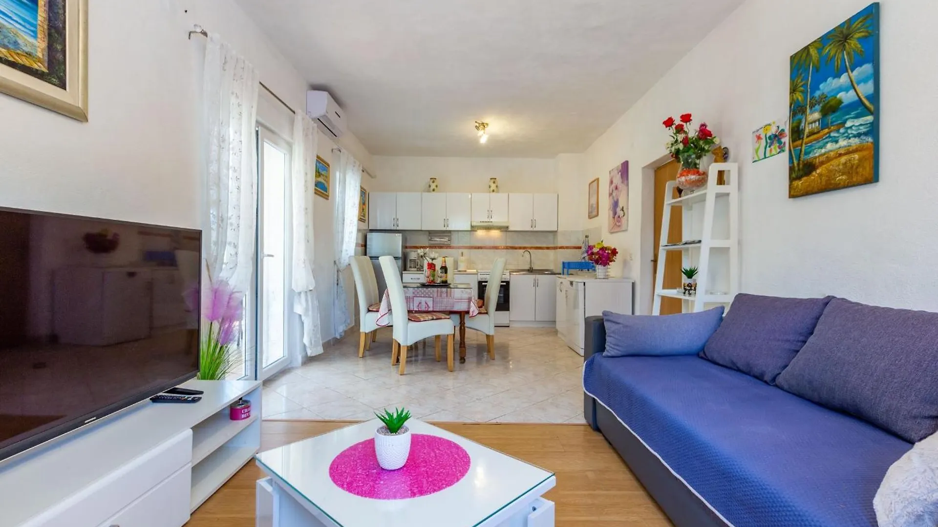 Holiday Home Flora Zadar