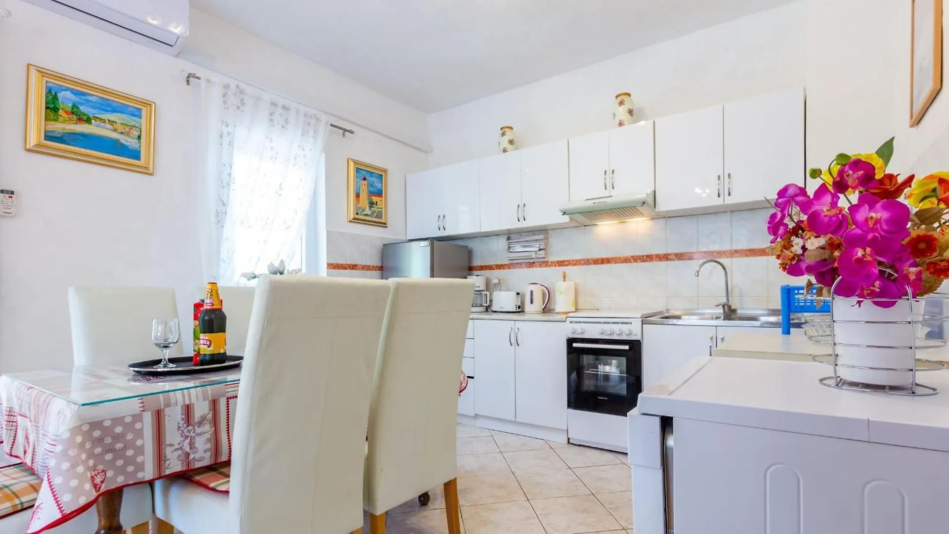 Holiday Home Flora Zadar 0*,  Croatia