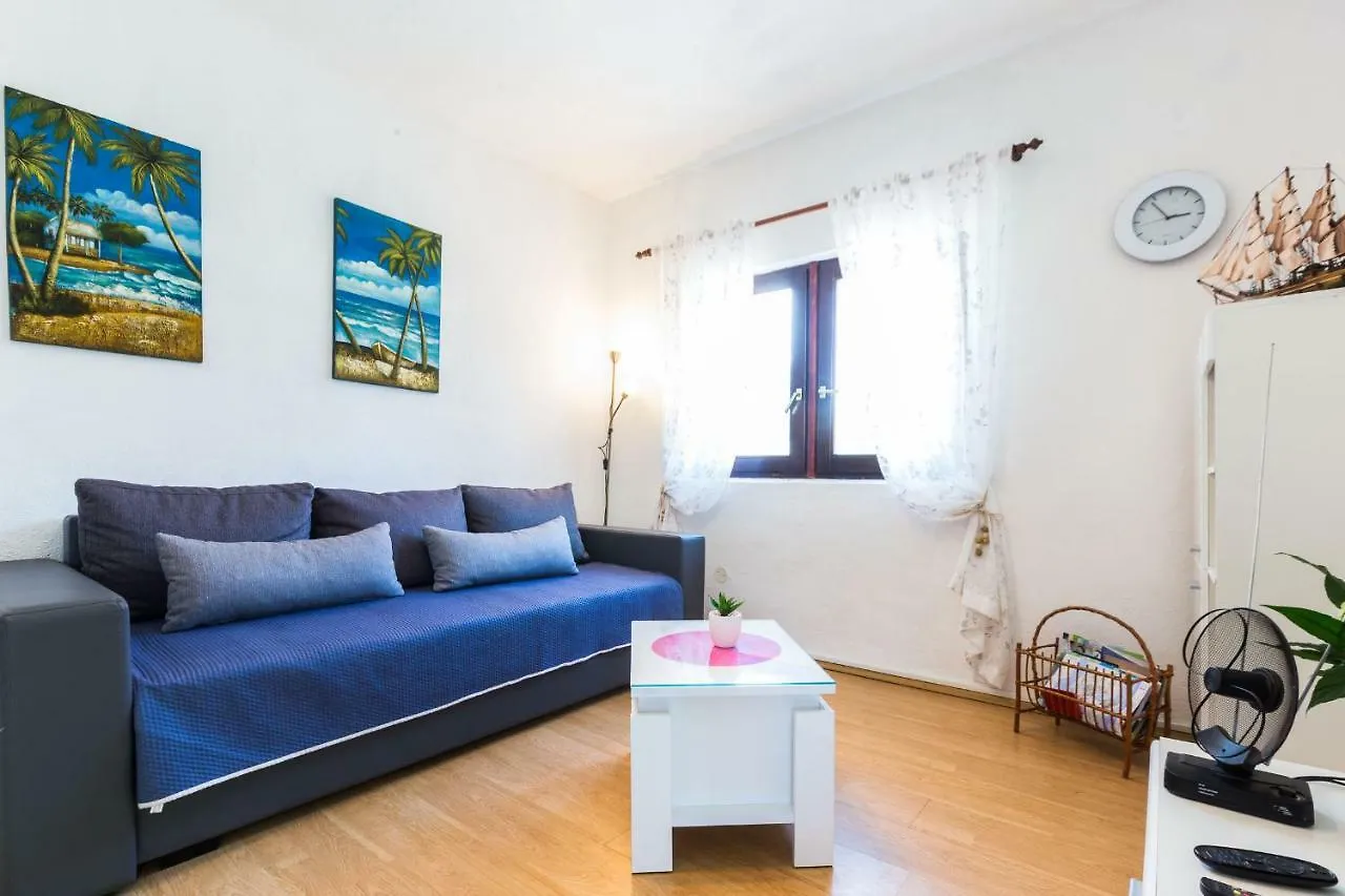 Holiday Home Flora Zadar