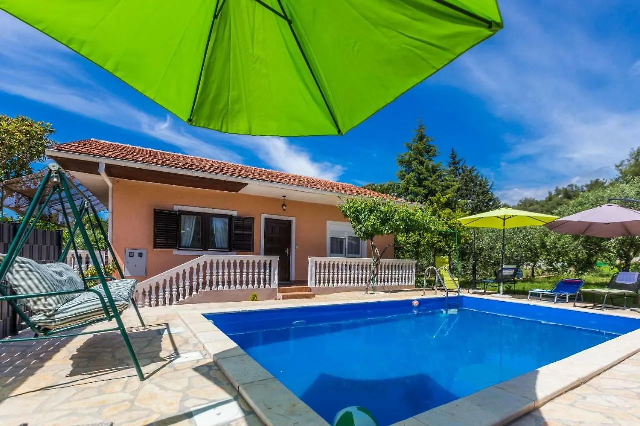 Holiday Home Flora Zadar