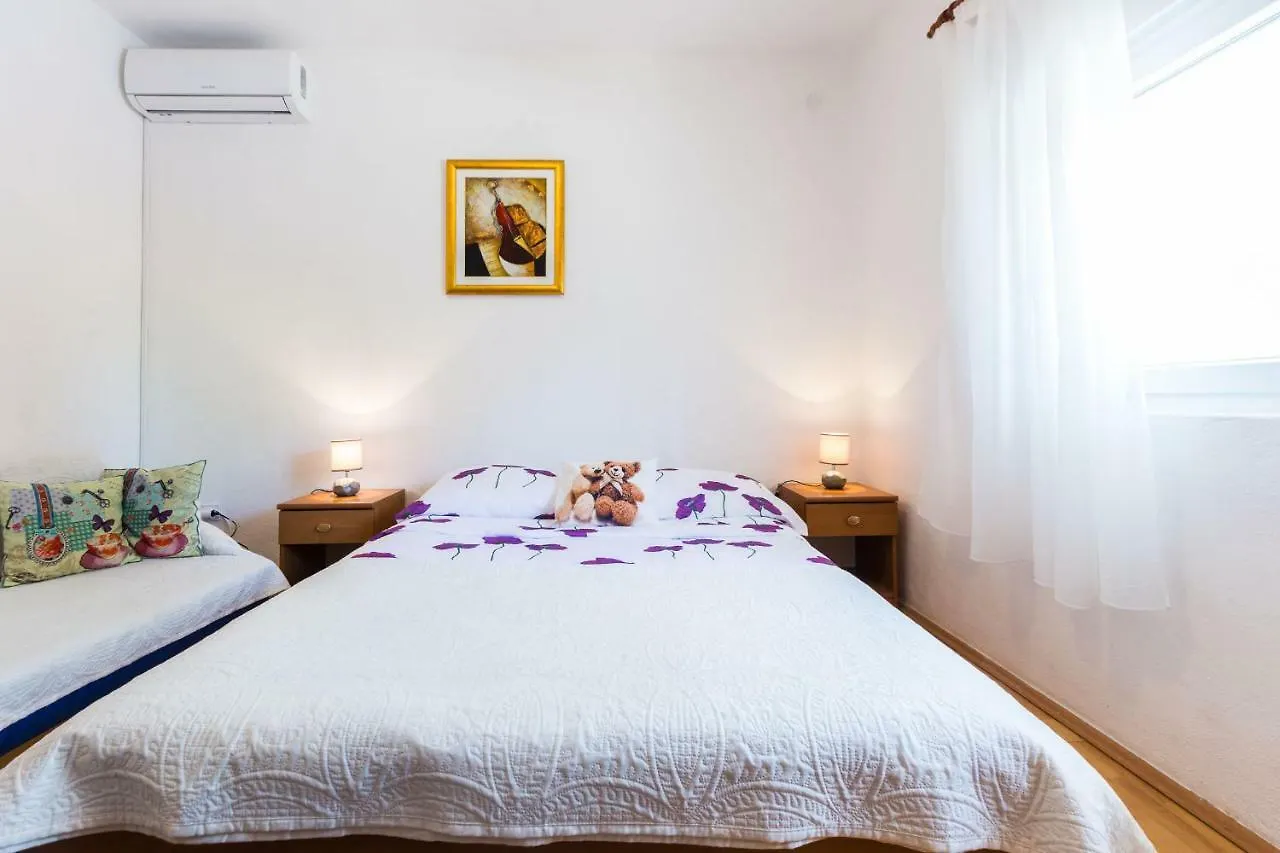 Holiday Home Flora Zadar Croatia